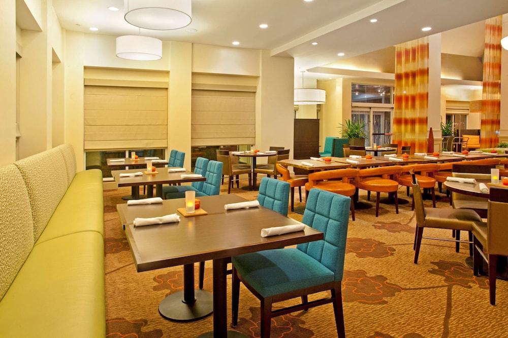 Hilton Garden Inn Fort Collins Extérieur photo